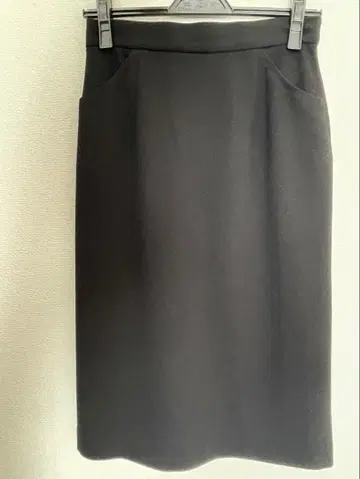 [택 포함 새상품] petirobe 여성용 타이트 스커트 9호 블랙