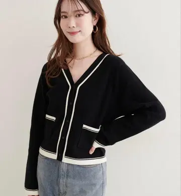 [ 재고 없음 ] natural couture 배색 라인 가디건