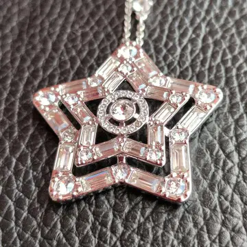 SWAROVSKI 스와로브스키 별 모양 펜던트 목걸이