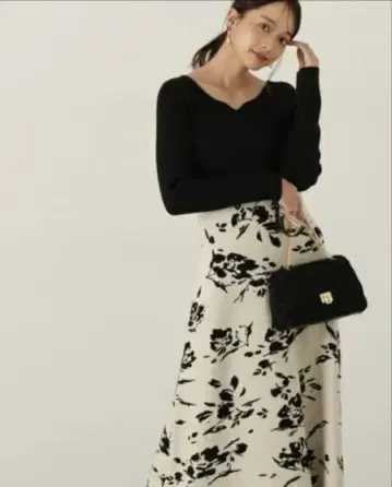 [ 새상품급 ] PROPORTION 플라워 자카드 도킹 원피스