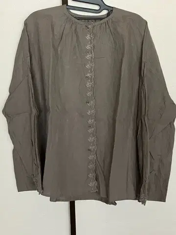 사만사 모스모스 택 포함 새상품 셔츠 블라우스 자수 린넨