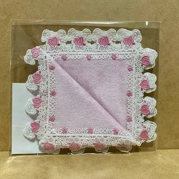 핑크 스누피 긴자와 레이스 손수건