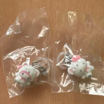 헬로키티 마이멜로디 키링 2개 세트