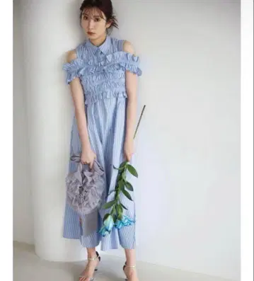 dazzlin 개더 뷔스티에 세트 원피스