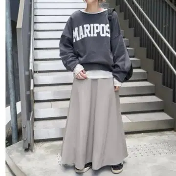 새상품급 simplicite 새틴 스커트 M 사이즈 그레이