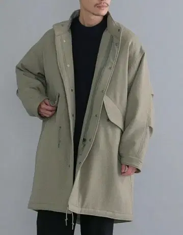 새상품 L 사이즈 SHIPS LANATEC 밀리터리 패디드 모즈 코트