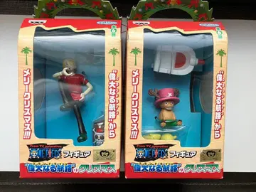 원피스 위대한 항로의 크리스마스 상디 초파 피규어 2개 세트