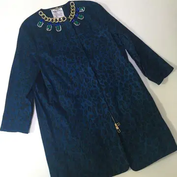 [ 새상품급 ] 뮤베르 코트