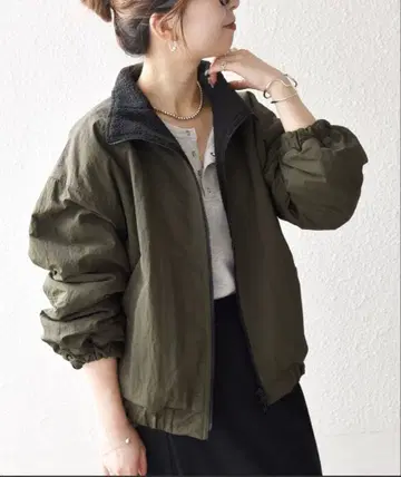 SHIPS any 나일론 x 보아 리버서블 스탠드 카라 숏 블루종