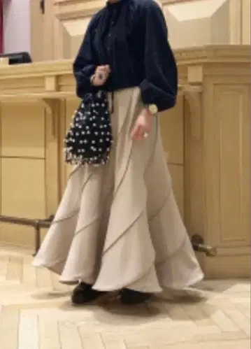 RBS (레이빔즈) 파이핑 에스카르고 스커트