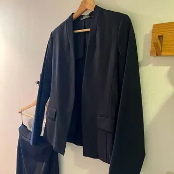 theory luxe 다크 네이비 스커트 수트 셋업 38