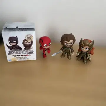 저스티스 리그 피규어