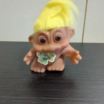 럭키 인형 저금통 옐로우 컬러