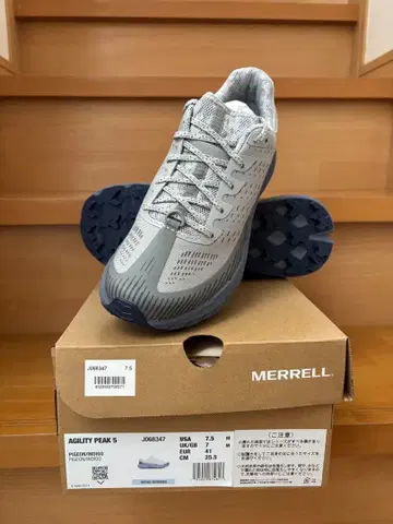 [ 미사용 ] [ 무료배송 ] 머렐 애질리티 피크 5 25.5