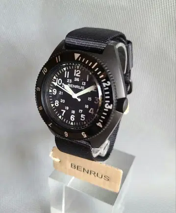 BENRUS 쿼츠 손목시계 블랙