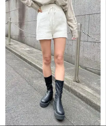 아웃 심 니트 SPT 니트 숏 팬츠