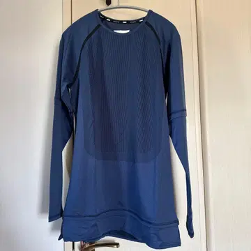 PUMA STAMPD 네이비 상의 93