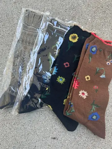 안티파스토 여성 양말