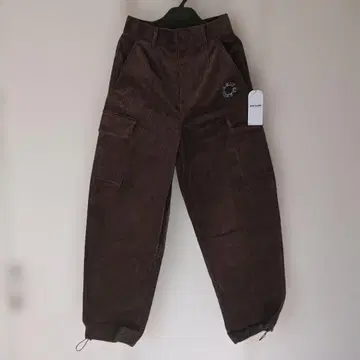 [택 포함 새상품] AKIII CLASSIC 브라운 카고 팬츠