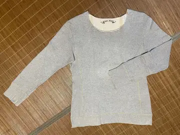 Marquistone 그레이 스컬 디자인 긴팔 티셔츠