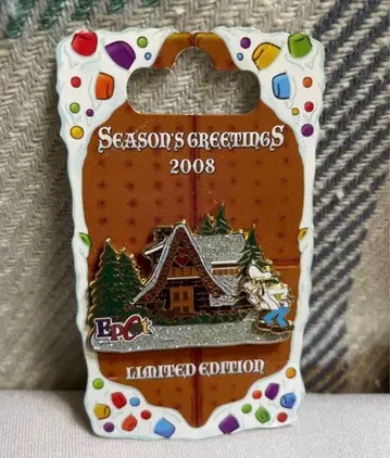 Disney SEASON'S GREETINGS 구피 핀 배지