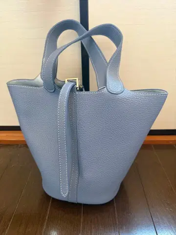 큐브 백 라이트 블루