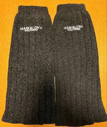 MARK & LONA 마크앤로나 레그 워머 블랙