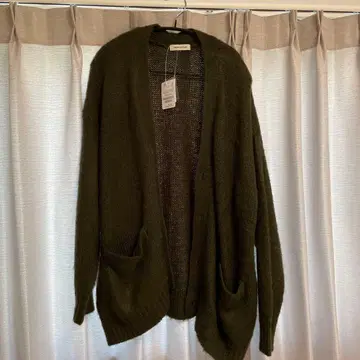 올리브색 M 사이즈 가디건 포켓 부착