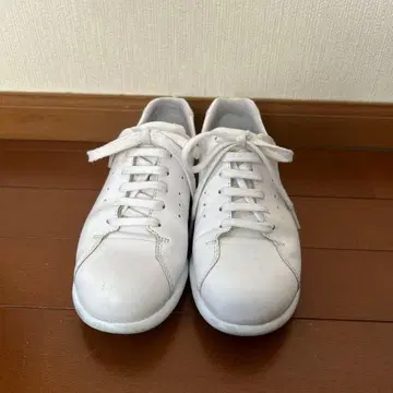 CAMPER 화이트 가죽 스니커즈