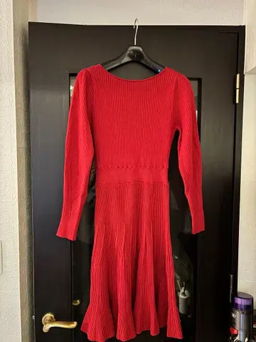 룰루윌비 니트 플레어 원피스 레드 새상품급