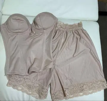 [ 새상품급 ] 브라이덜 이너 세트 bridalbloom D70