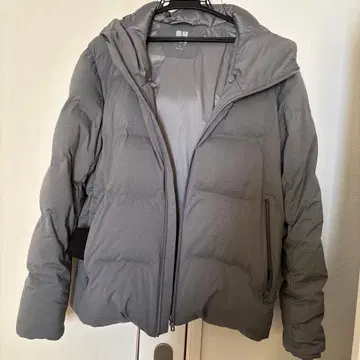 UNIQLO 다운 자켓 남성용 M 라이트 그레이