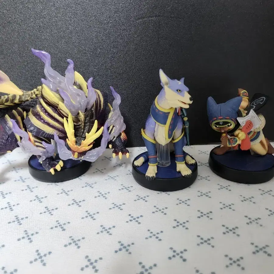 HUNTER×HUNTER | 헌터x헌터 Monster Hunter Ai Lew Cat Finger Doll Key Ring #몬스터헌터 ,#몬스터헌터아이루,#아이루,#아이루고양이 on Bunjang Global Site.