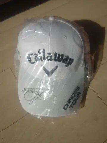 Callaway Chrome Tour 캡 니시무라 유나 사인 포함