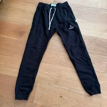 REIGNING CHAMP 블랙 스웨트 팬츠 M