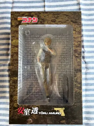 아무로 토오루 버번 피규어