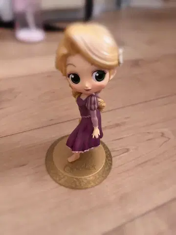 라푼젤 피규어 약 10cm