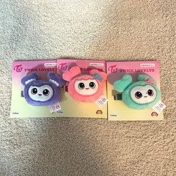 [ 당일 발송 ] TWICE LOVELYS 봉제 인형 헤어핀 미사모