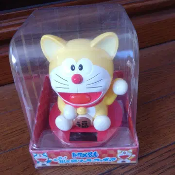 도라에몽 마네키네코 솔라 피규어