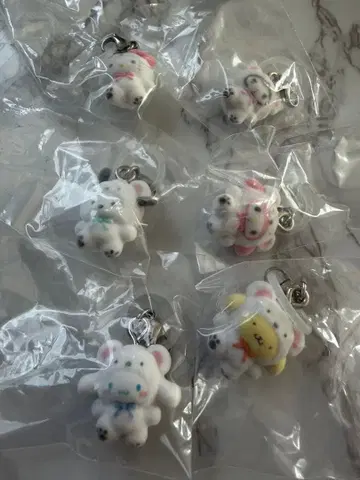 산리오 포근포근 스노우 메지루시 액세서리 6종 컴플리트 세트