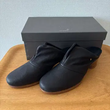 미나 페르호넨 사보 23.5cm