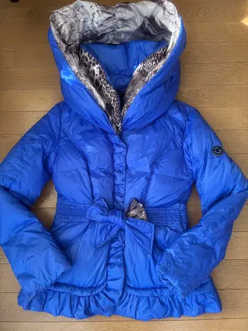 새상품급 이타리야 다운