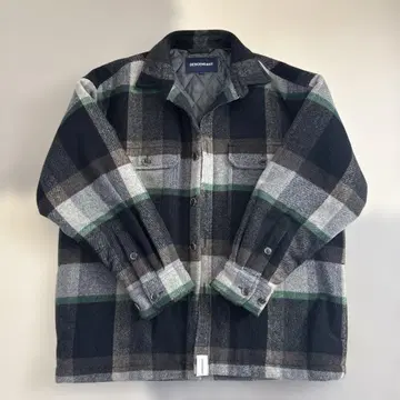 DESCENDANT 체크 무늬 다운 자켓