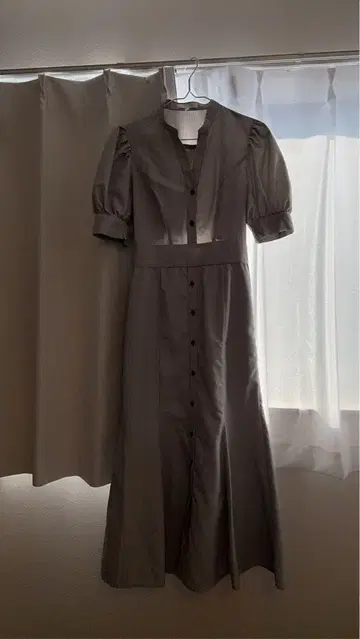 그레이 스트라이프 반팔 셔츠 원피스 rienda