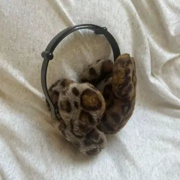 디즈니 리조트 레오파드 무늬 귀도리