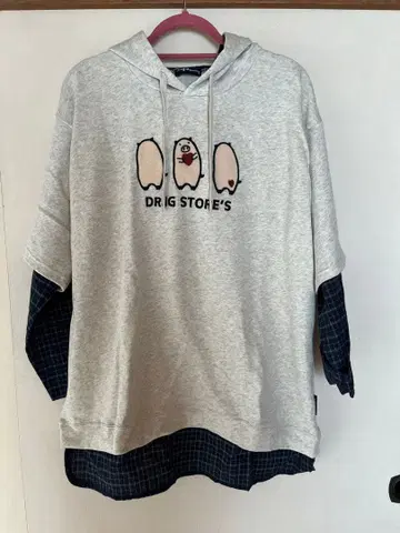 드럭 스토어즈 새상품 레이어드 스타일 트레이닝복 F 사이즈