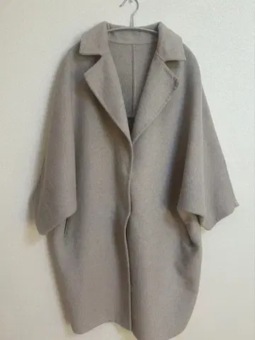 센스 오브 플레이스 돌먼 코트 프리 사이즈