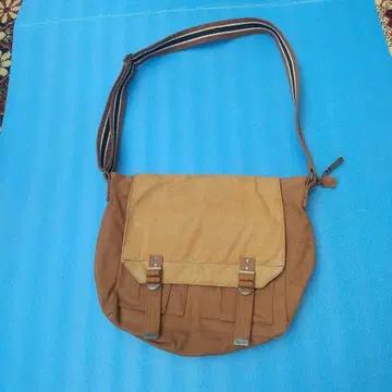 [ 새상품급 ] 가젤 숄더 숄더백