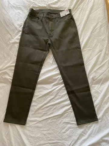 UNIQLO EZY 청바지 M 사이즈 올리브