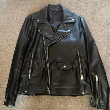 ZARA 블랙 인조 가죽 더블 라이더 자켓 M
